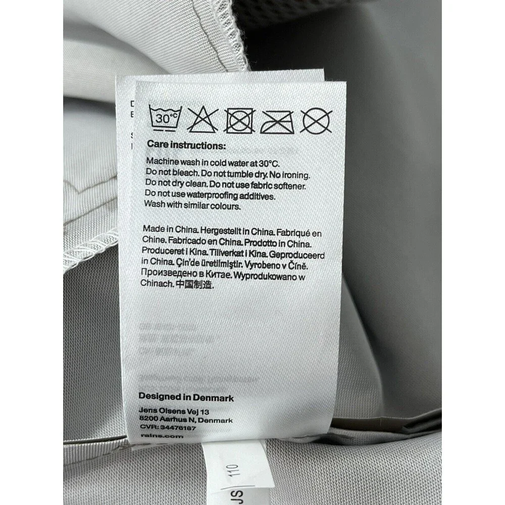 RAINS Brand Unisex Sz Large Classic Taupe Long Waterproof Rain Jacket Snap Front - Picture 14 of 15